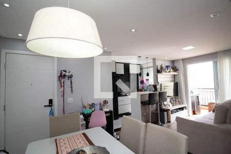 Sala de apartamento à venda com 2 quartos, 60m² em Picanço, Guarulhos