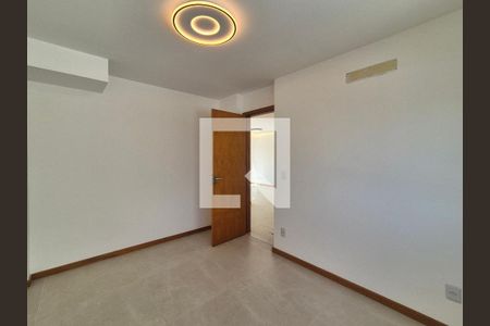 Quarto de apartamento para alugar com 2 quartos, 190m² em Recreio dos Bandeirantes, Rio de Janeiro