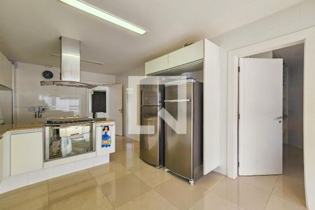 Cozinha de casa de condomínio para alugar com 5 quartos, 1000m² em Jardim Acapulco, Guarujá