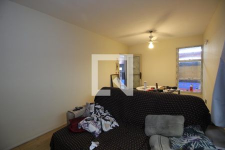 Sala de casa para alugar com 6 quartos, 360m² em Taquara, Rio de Janeiro