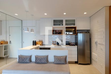 Sala/ Cozinha de apartamento à venda com 2 quartos, 71m² em Santo Amaro, São Paulo