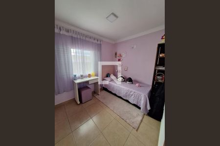 Quarto 3 de casa à venda com 5 quartos, 134m² em Parque Residencial Oratorio, São Paulo