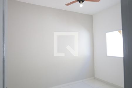 Quarto 1 de casa para alugar com 2 quartos, 75m² em Cidade Dutra, São Paulo