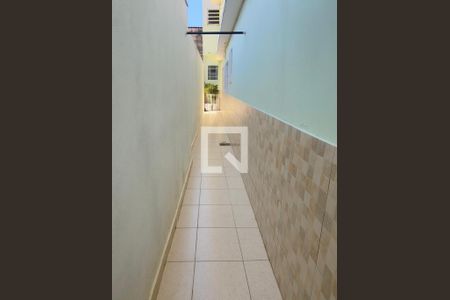 Corredor de casa à venda com 4 quartos, 250m² em Jardim Monte Kemel, São Paulo