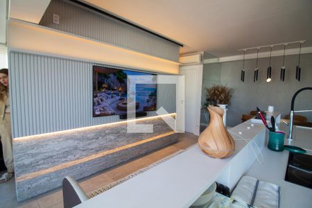 Sala de apartamento à venda com 2 quartos, 70m² em Santo Amaro, São Paulo