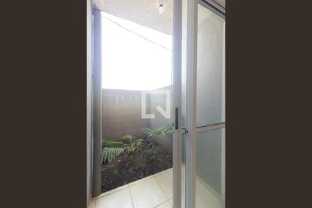 Jardim de apartamento para alugar com 2 quartos, 48m² em Guaratiba, Rio de Janeiro