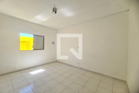 Quarto 2 de casa para alugar com 2 quartos, 70m² em Vila Ema, São Paulo
