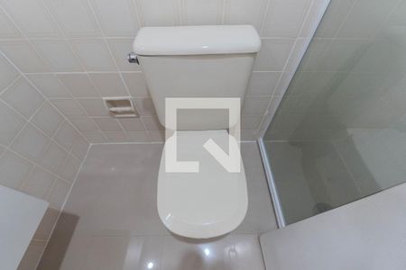 Banheiro de kitnet/studio para alugar com 1 quarto, 24m² em Bela Vista, São Paulo