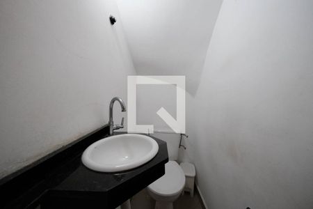 Lavabo de casa à venda com 3 quartos, 130m² em Jardim Cotinha, São Paulo