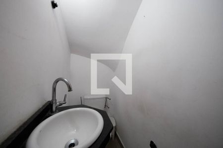 Lavabo de casa à venda com 3 quartos, 130m² em Jardim Cotinha, São Paulo