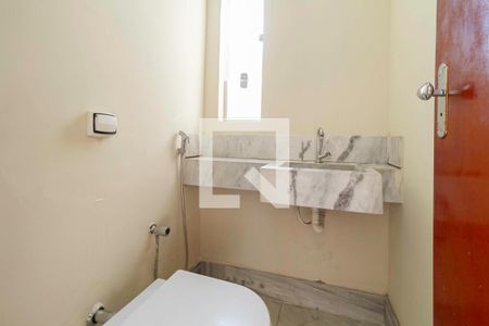 Lavabo de casa à venda com 3 quartos, 180m² em Parque Xangri-lá, Contagem