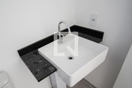 Banheiro de kitnet/studio à venda com 1 quarto, 25m² em Vila Olímpia, São Paulo