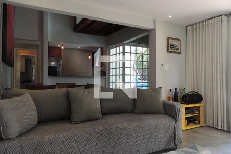 Sala de casa à venda com 3 quartos, 500m² em Jacarepaguá, Rio de Janeiro