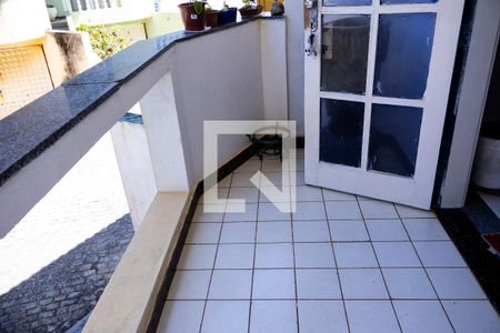 Sacada da Sala de casa de condomínio para alugar com 3 quartos, 150m² em Pituaçu, Salvador