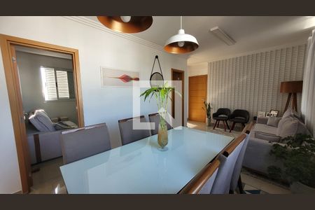 Sala de apartamento à venda com 4 quartos, 94m² em Centro, Betim