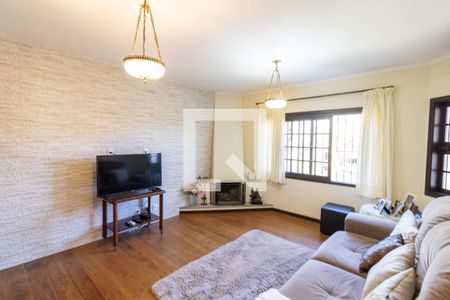 Sala de casa à venda com 3 quartos, 136m² em Espírito Santo, Porto Alegre