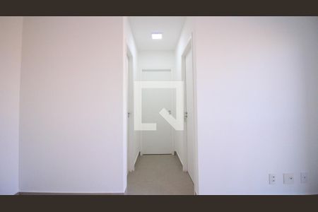 Corredor de apartamento à venda com 2 quartos, 50m² em Vila California, São Paulo