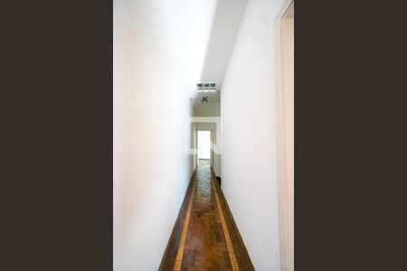 Corredor dos quartos de casa para alugar com 3 quartos, 359m² em Tatuapé, São Paulo