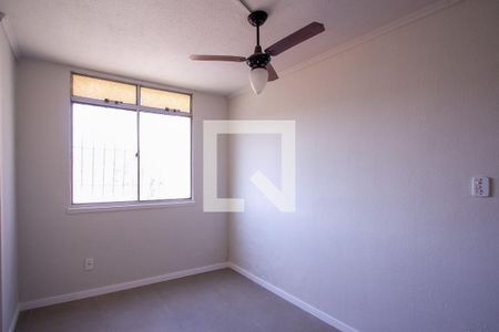 Quarto 2 de apartamento para alugar com 2 quartos, 45m² em Porto Novo, São Gonçalo