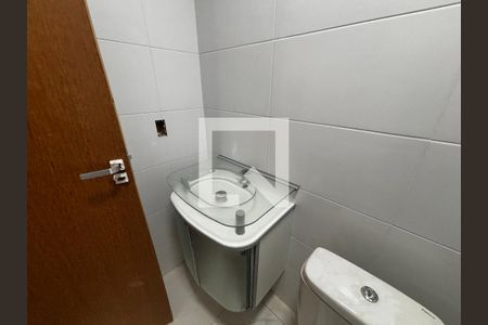 Banheiro Social de casa de condomínio para alugar com 4 quartos, 400m² em Recreio dos Bandeirantes, Rio de Janeiro