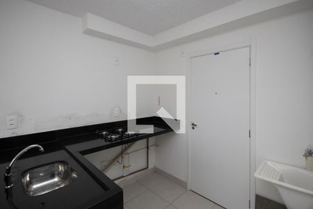 Sala / Cozinha  de apartamento para alugar com 2 quartos, 32m² em Vila Maria, São Paulo