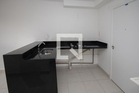 Sala/Cozinha de apartamento para alugar com 2 quartos, 32m² em Vila Maria, São Paulo