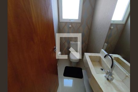 Lavabo de casa para alugar com 3 quartos, 350m² em Cambuci, São Paulo