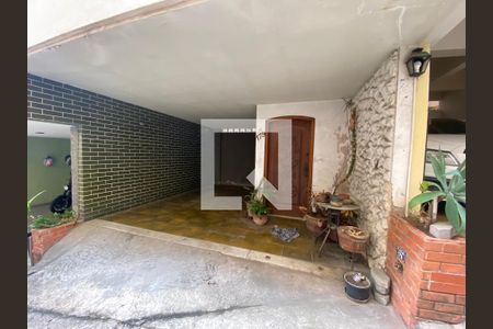 Frente da casa de casa à venda com 2 quartos, 85m² em Todos Os Santos, Rio de Janeiro