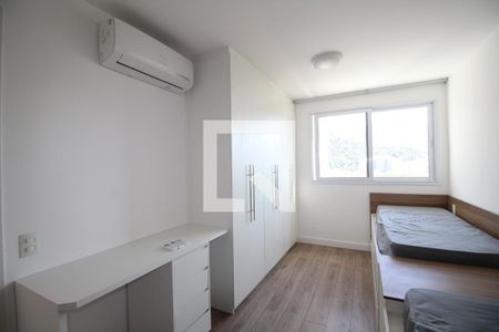 Suíte 1 de apartamento à venda com 2 quartos, 80m² em Barra Olímpica, Rio de Janeiro