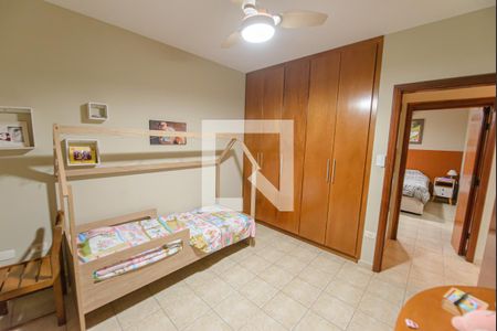 Quarto 2 de casa de condomínio para alugar com 3 quartos, 180m² em Recanto dos Coqueirais, Taubaté