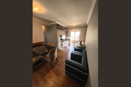 Sala de apartamento à venda com 3 quartos, 77m² em Vila Gumercindo, São Paulo