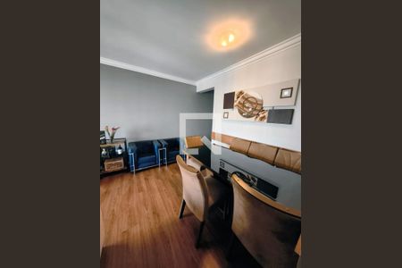 Sala de apartamento à venda com 3 quartos, 77m² em Vila Gumercindo, São Paulo