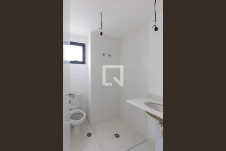 Banheiro de kitnet/studio à venda com 1 quarto, 25m² em República, São Paulo