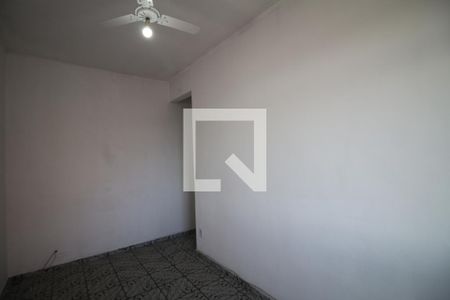 Quarto 2 de apartamento para alugar com 2 quartos, 47m² em Penha, Rio de Janeiro
