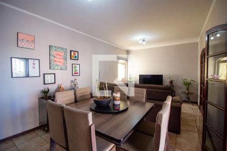 Sala de casa para alugar com 4 quartos, 250m² em Vila Jardini, Sorocaba
