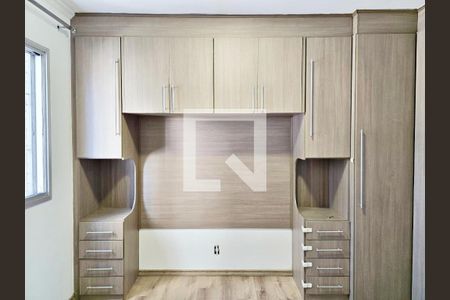 Quarto 01  de apartamento para alugar com 2 quartos, 67m² em Jardim Guarulhos, Guarulhos