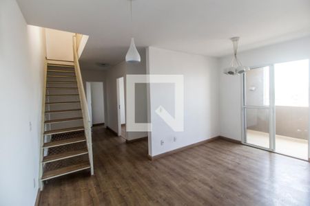 Sala de apartamento para alugar com 3 quartos, 110m² em Centro, Carapicuíba