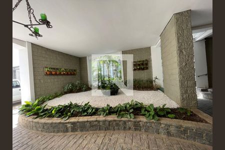 Entrada de apartamento para alugar com 3 quartos, 120m² em Jardim Paulista, São Paulo