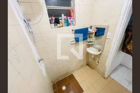 Banheiro de casa à venda com 2 quartos, 120m² em Jardim Nelly, São Paulo