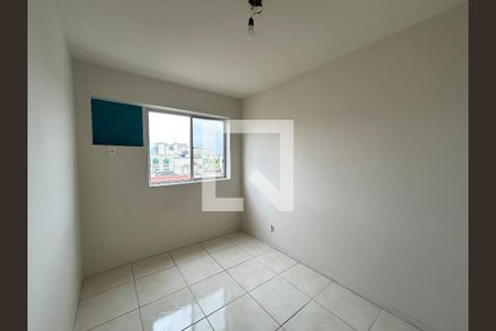 Quarto 1 de apartamento para alugar com 2 quartos, 60m² em Praça Seca, Rio de Janeiro