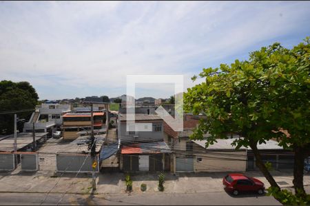 Vista do Quarto 1 de apartamento para alugar com 2 quartos, 60m² em Cascadura, Rio de Janeiro