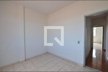 Quarto 2 de apartamento para alugar com 2 quartos, 60m² em Cascadura, Rio de Janeiro