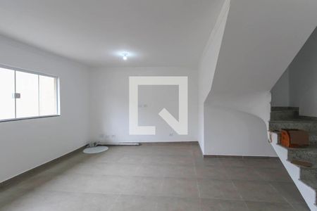 Sala de casa para alugar com 3 quartos, 192m² em Jardim Guairaca, São Paulo