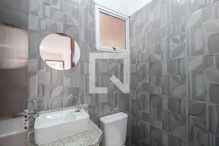 Lavabo de casa para alugar com 3 quartos, 192m² em Jardim Guairaca, São Paulo