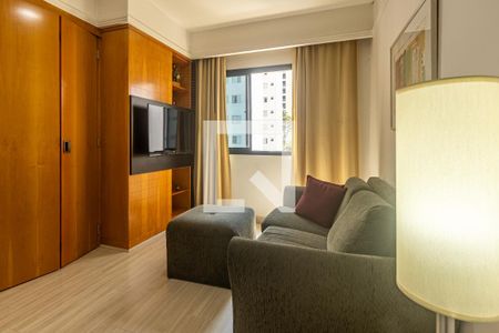 Sala de apartamento à venda com 1 quarto, 31m² em Indianópolis, São Paulo