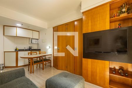 Sala de apartamento à venda com 1 quarto, 31m² em Indianópolis, São Paulo