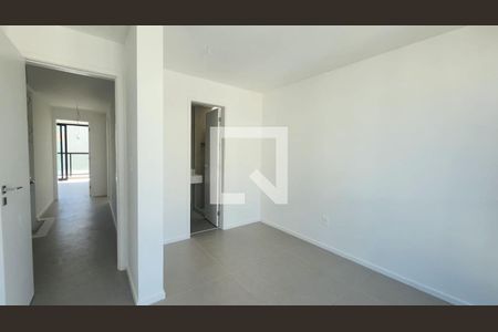 Casa à venda com 4 quartos, 323m² em Barra da Tijuca, Rio de Janeiro