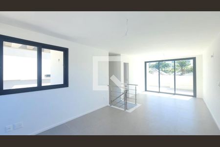Casa à venda com 4 quartos, 323m² em Barra da Tijuca, Rio de Janeiro