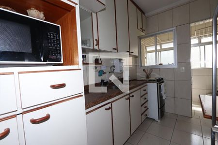 Cozinha de apartamento à venda com 3 quartos, 73m² em Parque Tomas Saraiva, São Paulo