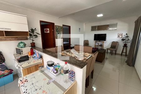 Sala de casa para alugar com 2 quartos, 90m² em Galeão, Rio de Janeiro